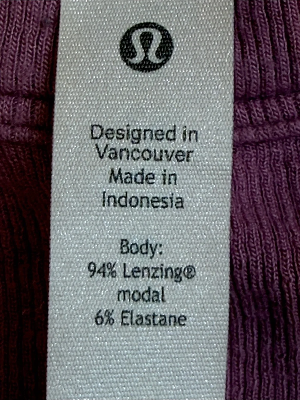 Lululemon women’s size 0 dusty pink top